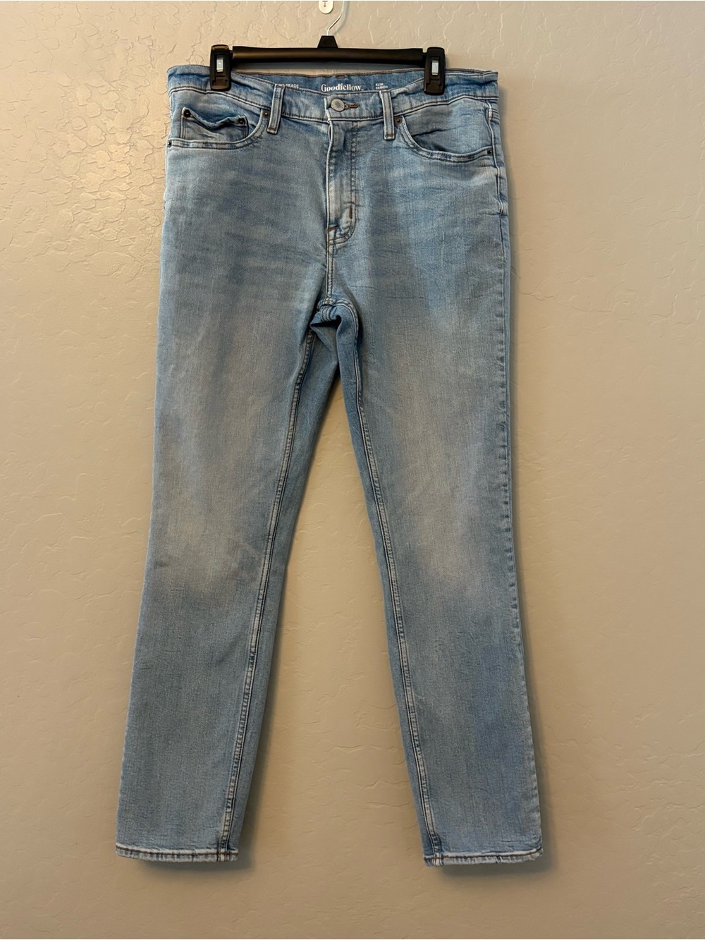Goodfellow & Co light wash men's jeans size 34W x 32L
